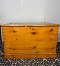 Load image into Gallery viewer, Antique 19th Century Large Victorian pine trunk Blanket box