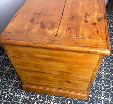 Load image into Gallery viewer, Antique Victorian pine trunk dating from the late 19th century.