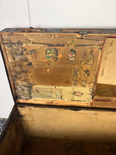 Load image into Gallery viewer, Antique Victorian 19th Century Dome Trunk, Steamer Sea Chest