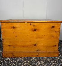 Load image into Gallery viewer, Antique Victorian pine trunk dating from the late 19th century.