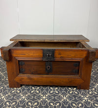 Load image into Gallery viewer, Antique Korean Ssal-Duiji ( Rice Chest ) Late 19th to Early 20th Century, Historical Asian Furniture, Table Trunk