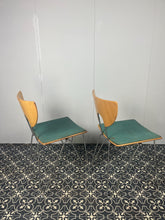 Load image into Gallery viewer, They are introducing a stylish and functional set of chairs from Kusch+Co. The teal blue/green colour adds a touch of retro elegance to any kitchen or dining room. At the same time, the 1970s hairpin legs and atomic-inspired backrests