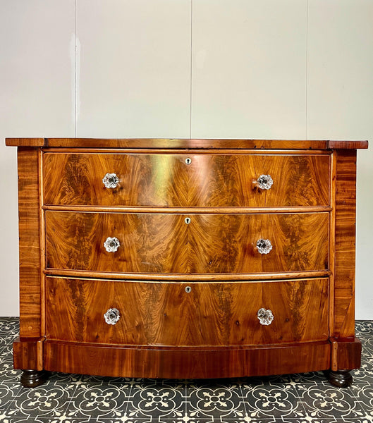 Victorian Furniture – Indulgence and Excess