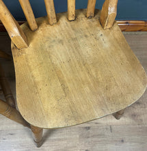 Load image into Gallery viewer, A classic design, featuring a lath back and a pleasingly shaped seat, combined with excellent build craftsmanship. The seat stands on turned legs with a single H-stretcher, making the chairs sturdy.
