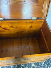 Load image into Gallery viewer, Antique 19th Century Large Victorian pine trunk Blanket box
