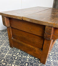 Load image into Gallery viewer, Antique Korean Ssal-Duiji ( Rice Chest ) Late 19th to Early 20th Century, Historical Asian Furniture, Table Trunk
