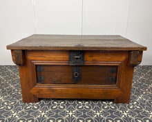 Load image into Gallery viewer, Antique Korean Ssal-Duiji ( Rice Chest ) Late 19th to Early 20th Century, Historical Asian Furniture, Table Trunk
