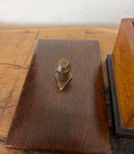 Load image into Gallery viewer, Removable Lid with Solid Brass Hardware, the box is fitted with a fully removable, beautifully polished dark wood lid. A distinctive, diamond-shaped brass finial serves as the handle, adding an elegant metallic contrast to the rich wood tones and highlighting the geometric principles central to Art Deco design.
