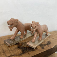 Load image into Gallery viewer, Beautiful 1930s art deco bookends in a stylish tiger design with base plaque with stunning form with vibrant detail on the Monocoloured marbles tiger with a sleek peach tone
